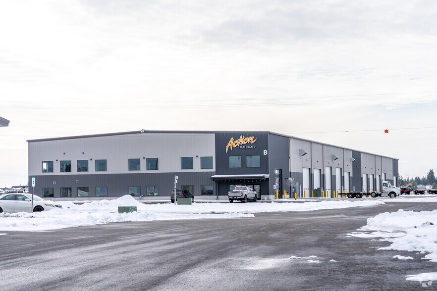 8579 Westbow Blvd, Spokane, WA à louer - Photo du bâtiment - Image 3 de 6