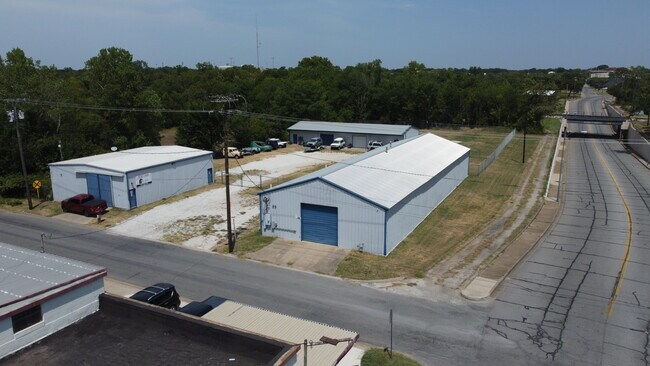 More details for 309 N East St, Sherman, TX - Industrial for Lease