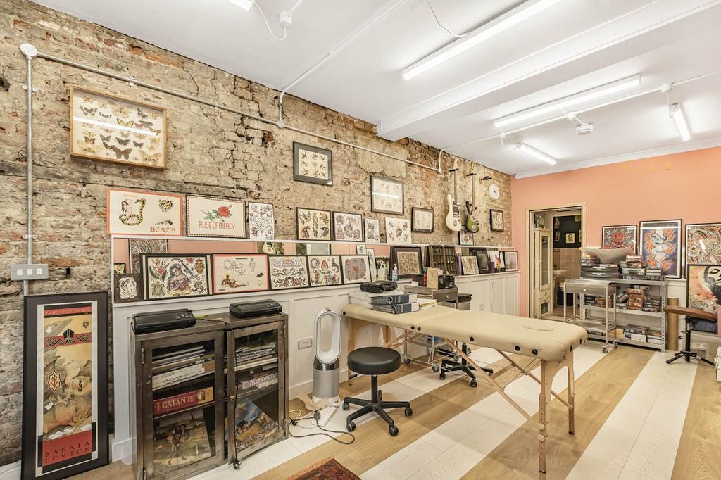 152-154 Hoxton St, Londres à vendre Photo du bâtiment- Image 1 de 1