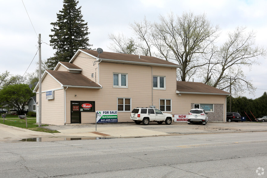 2703 19th St SW, Mason City, IA à vendre - Photo principale - Image 1 de 1