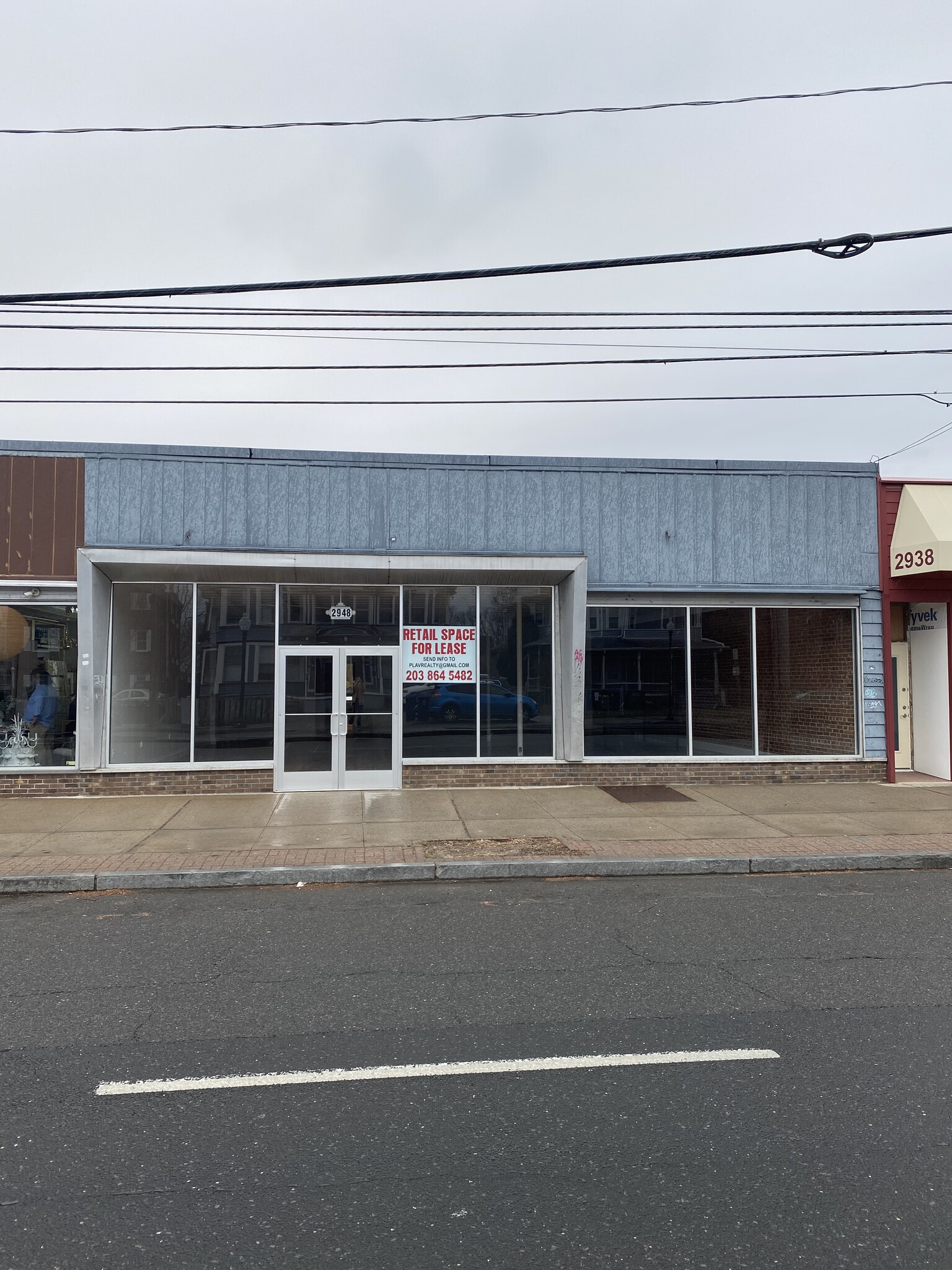 2948-2960 Fairfield Ave, Bridgeport, CT for lease Building Photo- Image 1 of 12