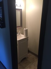 633 Long Run Rd, Mckeesport, PA for lease Interior Photo- Image 1 of 10