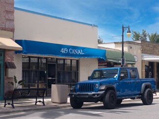 Plus de détails pour 419 Canal St, New Smyrna Beach, FL - Local commercial à louer