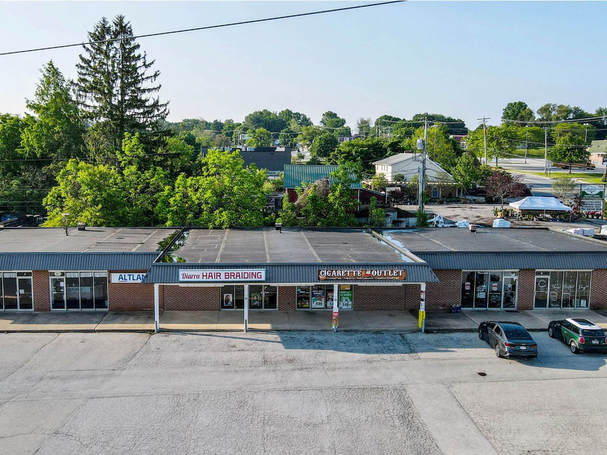 2709 S Queen St, York, PA for lease Primary Photo- Image 1 of 7