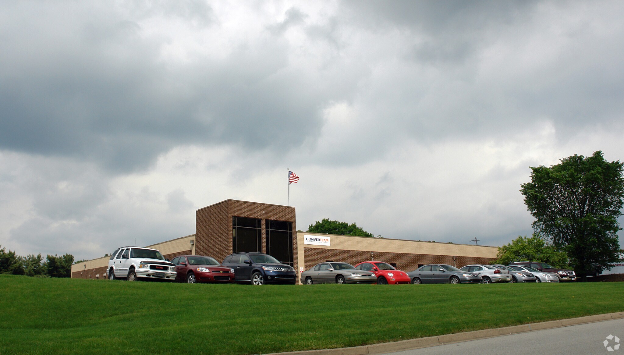 645 Alpha Dr, Pittsburgh, PA for sale Primary Photo- Image 1 of 7