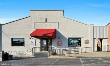 329 Main St, Landisville, PA à louer Photo intérieure- Image 1 de 23