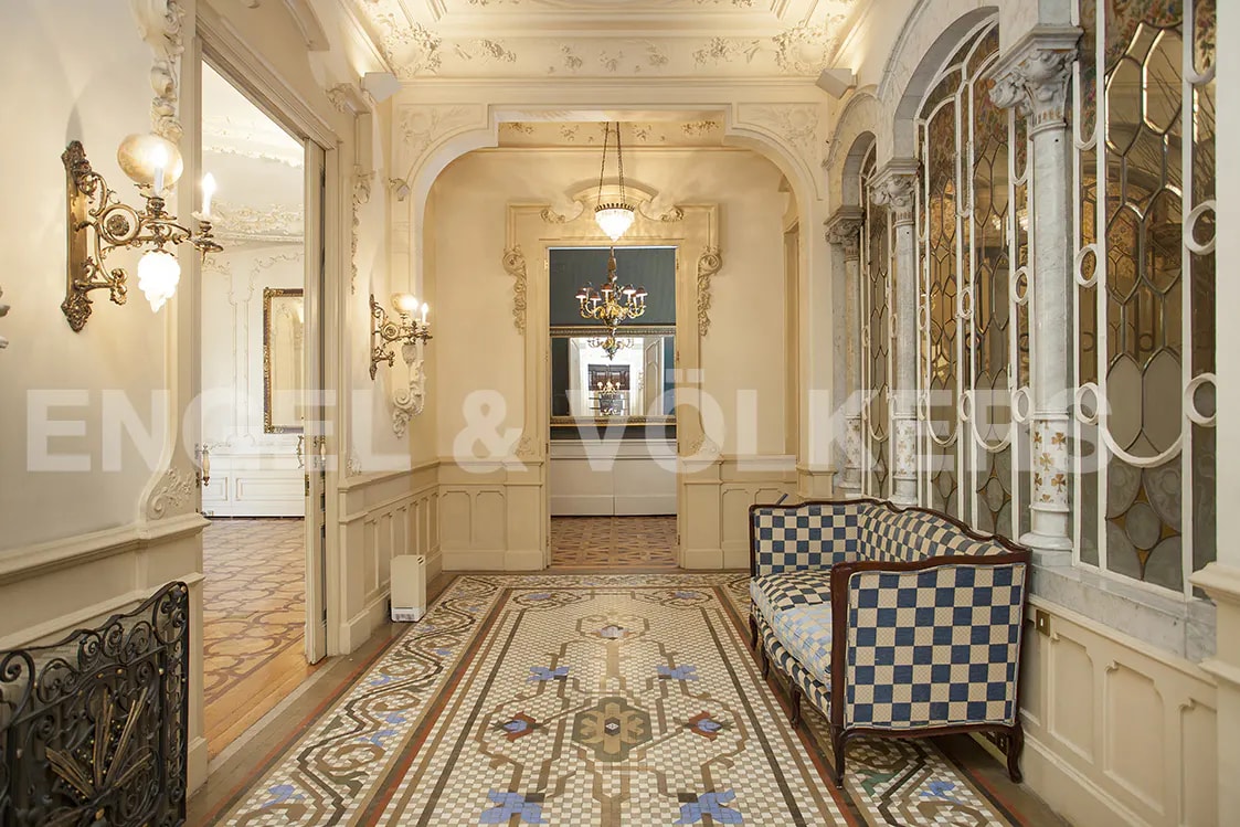 Barcelone, BAR 08007 - Unité - - - Photo intérieure - Image 1 of 17