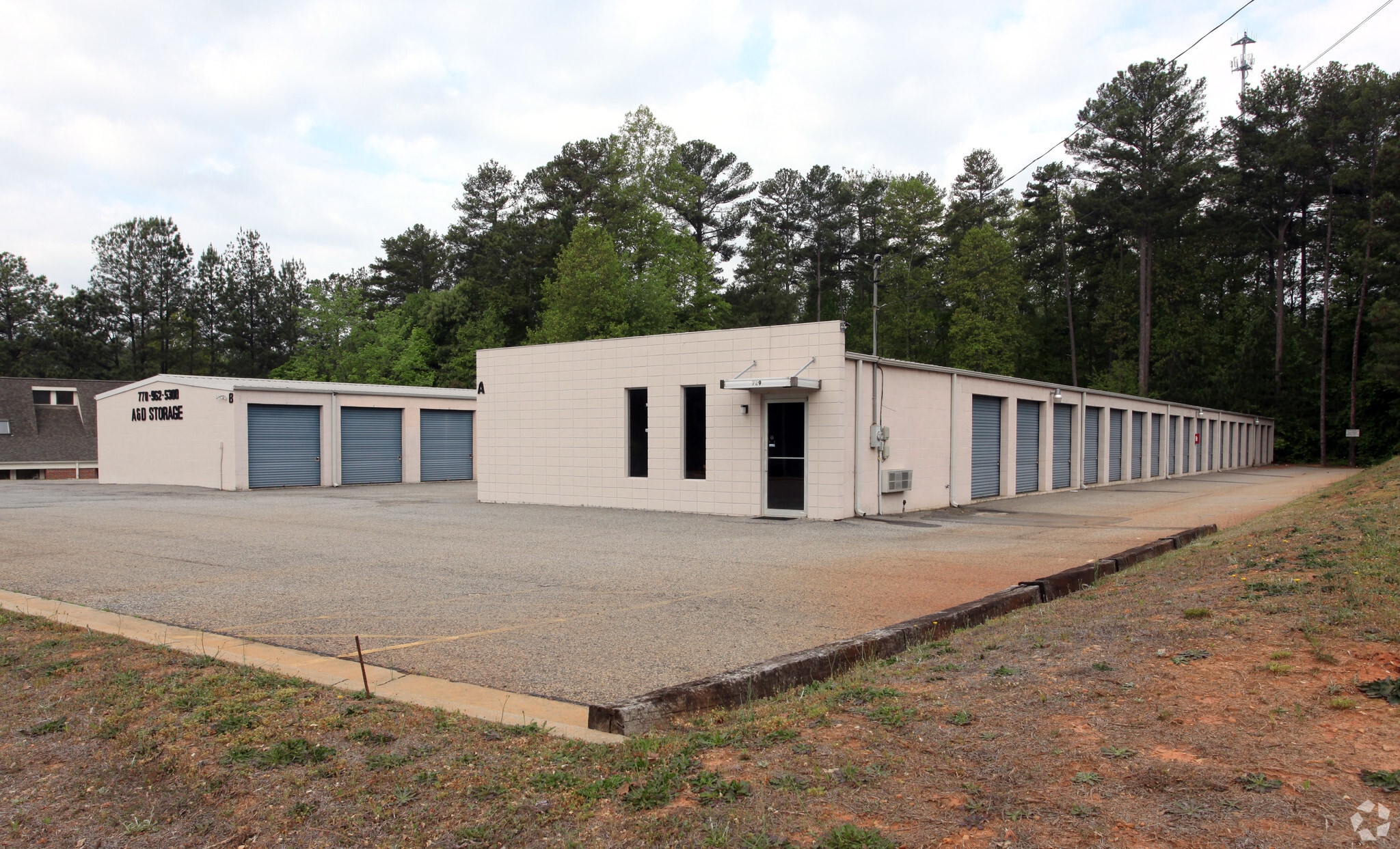 729 Scenic Hwy, Lawrenceville, GA à vendre Photo principale- Image 1 de 3