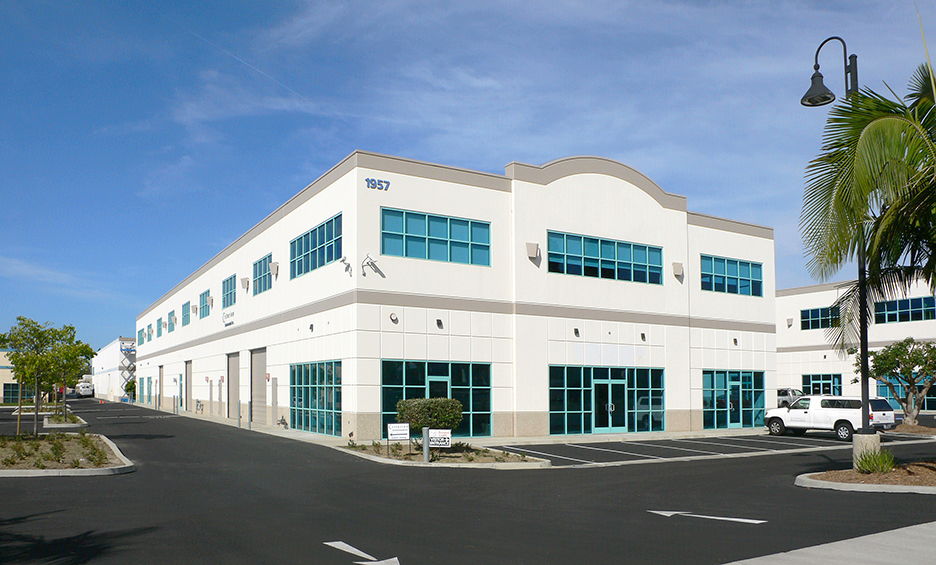 1923 Eastman Ave, Ventura, CA for lease - Building Photo - Image 1 of 18