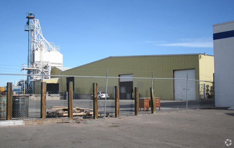 4255 S Santa Fe Dr, Sheridan, CO à vendre - Photo du bâtiment - Image 3 de 4