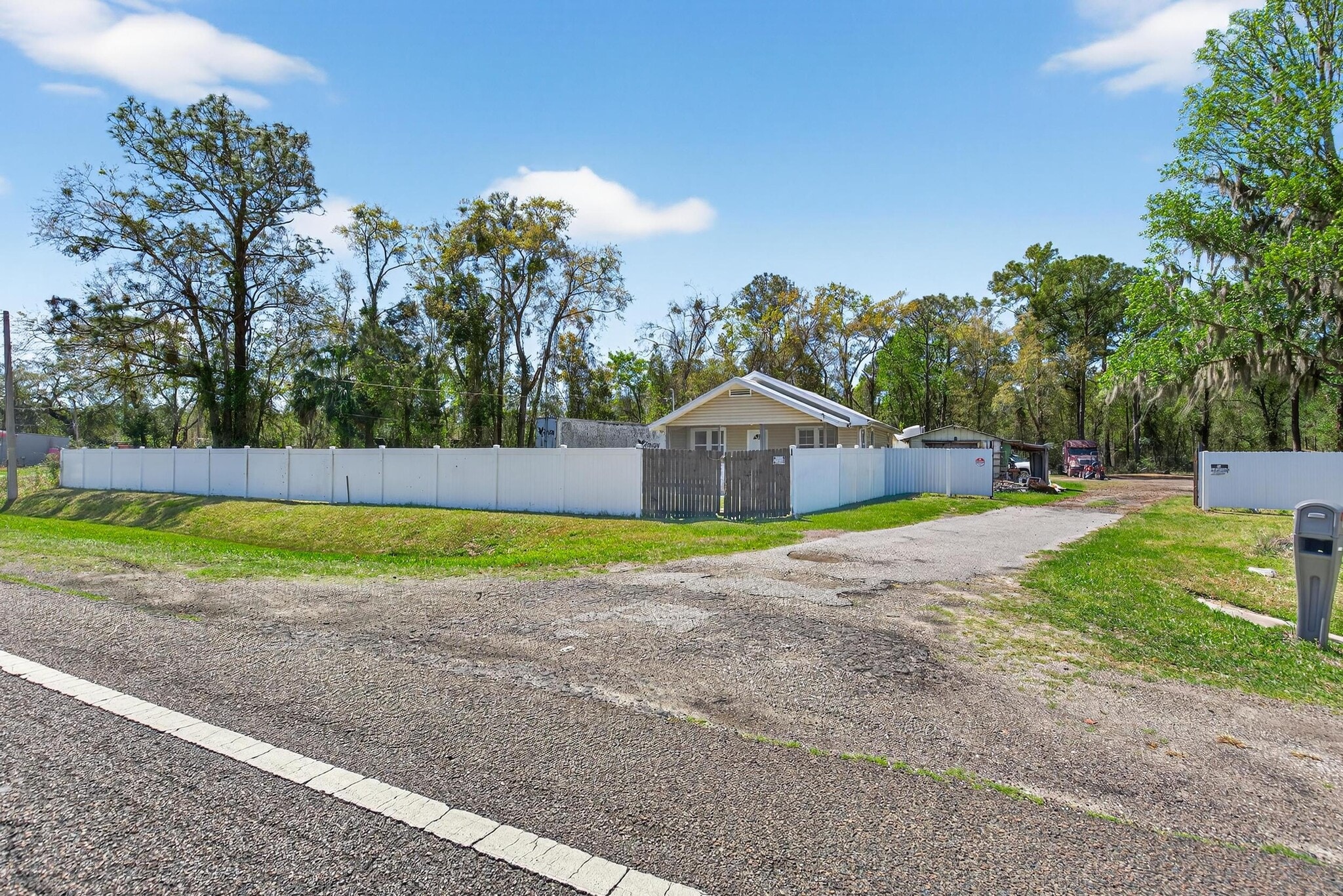 10676 New Kings Rd, Jacksonville, FL à louer Photo principale- Image 1 de 14