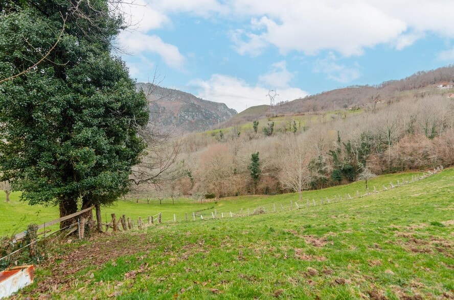 Rioseco, 4, Sobrescobio, Asturias à vendre - Photo du bâtiment - Image 2 de 32