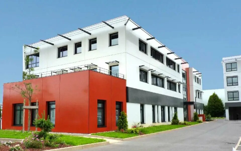 Office in Saint-Priest for lease Building Photo- Image 1 of 19