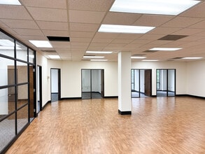 6404 Falls of Neuse Rd, Raleigh, NC for lease Interior Photo- Image 1 of 4