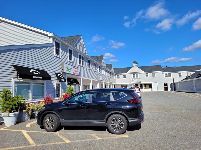 12 Harding St, Lakeville, MA for lease - Building Photo - Image 2 of 5