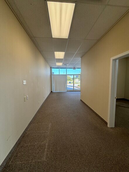 1067 Brentway Ave, Williamston, NC à louer - Photo du bâtiment - Image 2 de 13