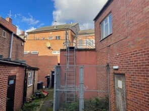 141 High St, Stourbridge à louer Photo du bâtiment- Image 2 de 2