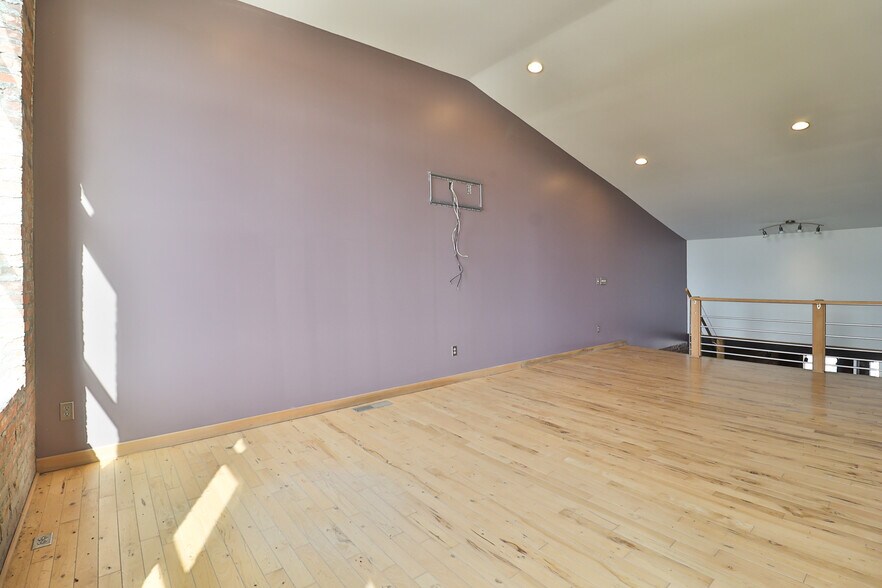 102-104 W Columbus St, Kenton, OH à vendre - Photo du bâtiment - Image 3 de 48