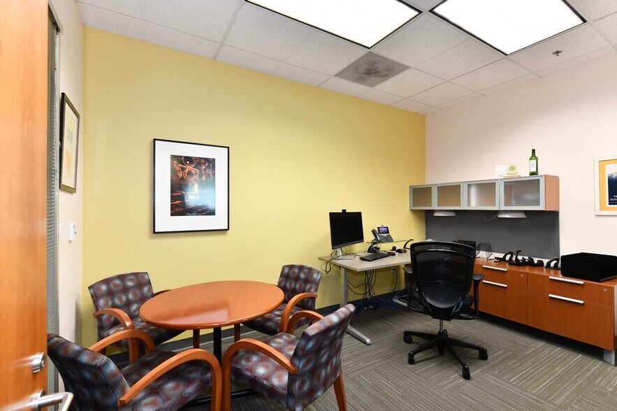 899 Adams St, Saint Helena, CA à vendre - Photo du bâtiment - Image 3 de 15