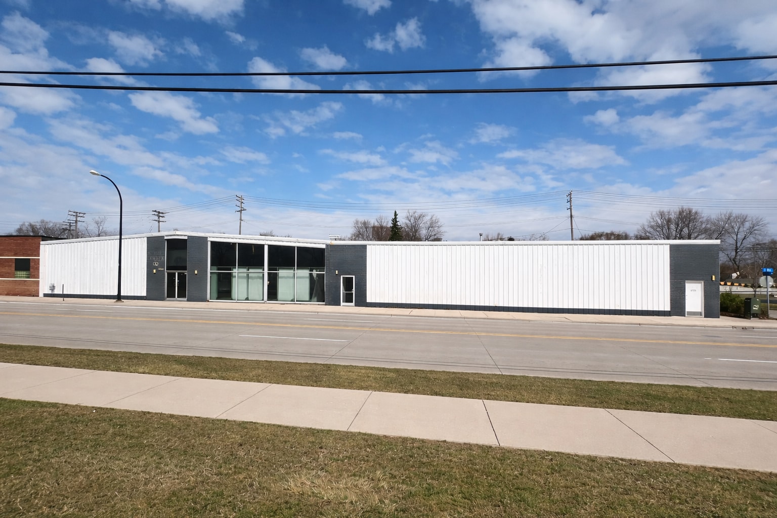 3708 11 Mile Rd, Berkley, MI for lease Primary Photo- Image 1 of 3