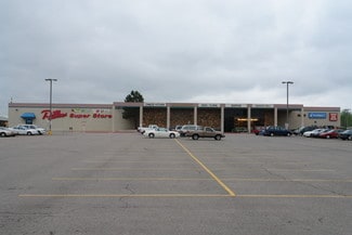 Plus de détails pour 5500 E Harry St, Wichita, KS - Commerce de détail à louer