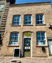 339 Canal Park Dr, Duluth, MN for lease Building Photo- Image 2 of 3