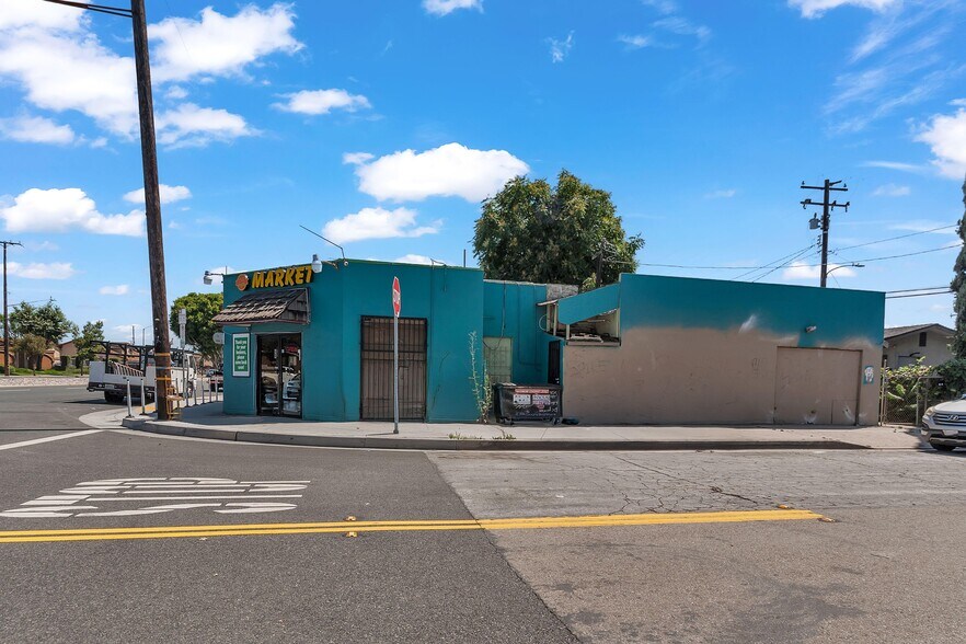 4203 Rosemead Blvd, Pico Rivera, CA à vendre - Photo du bâtiment - Image 3 de 6