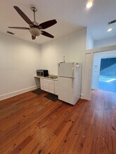 3251 W Bay St, Savannah, GA à louer Photo intérieure- Image 2 de 11