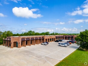 3348 Peden Rd, Fort Worth, TX for lease Building Photo- Image 2 of 4
