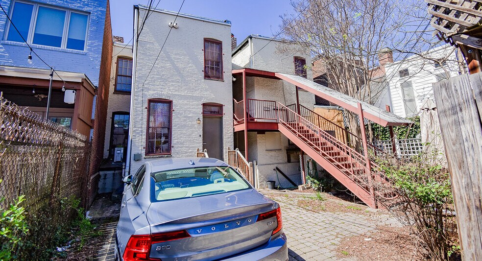 508-510 8th St SE, Washington, DC à vendre - Photo du bâtiment - Image 2 de 6