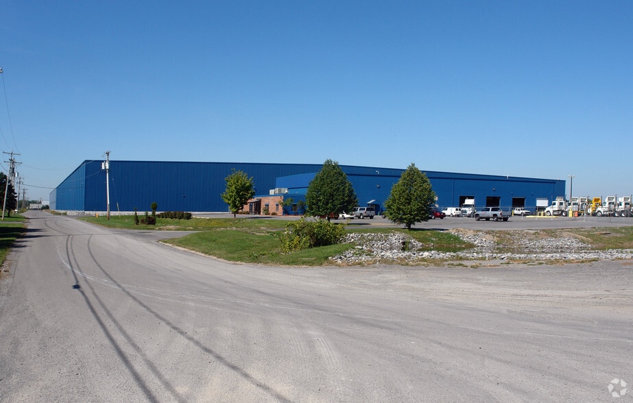 7230 Morgan Rd, Liverpool, NY for lease - Building Photo - Image 3 of 4