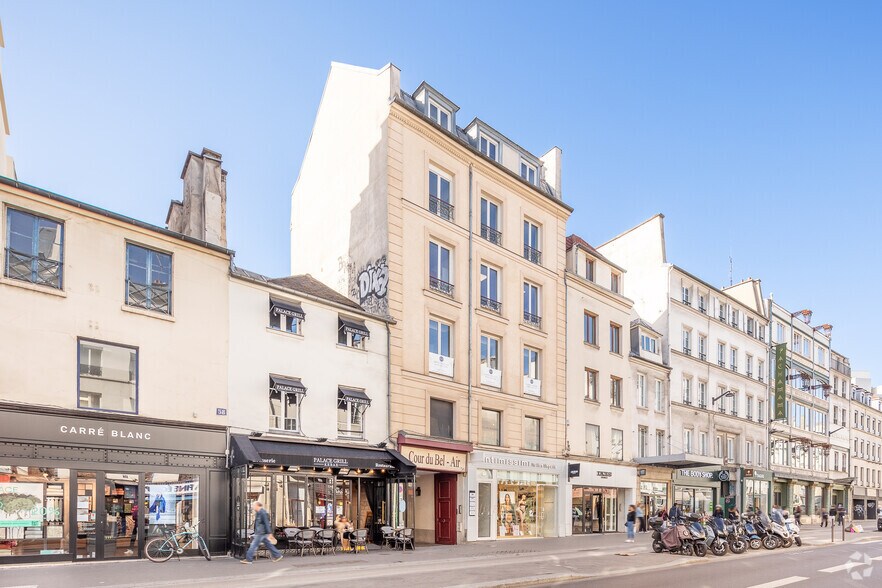 54 Rue Du Faubourg Saint-Antoine, Paris à louer - Photo du bâtiment - Image 2 de 4