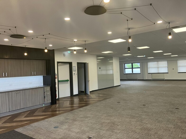 Berkeley St, Glasgow for lease - Building Photo - Image 3 of 12