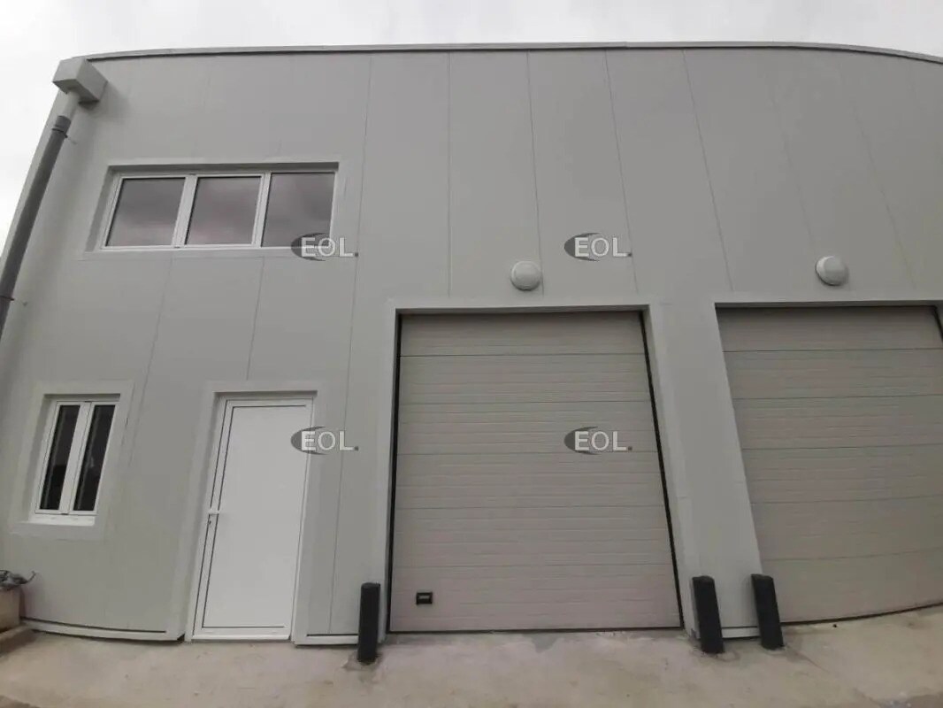 Flex in Choisy-le-Roi for lease Building Photo- Image 1 of 10