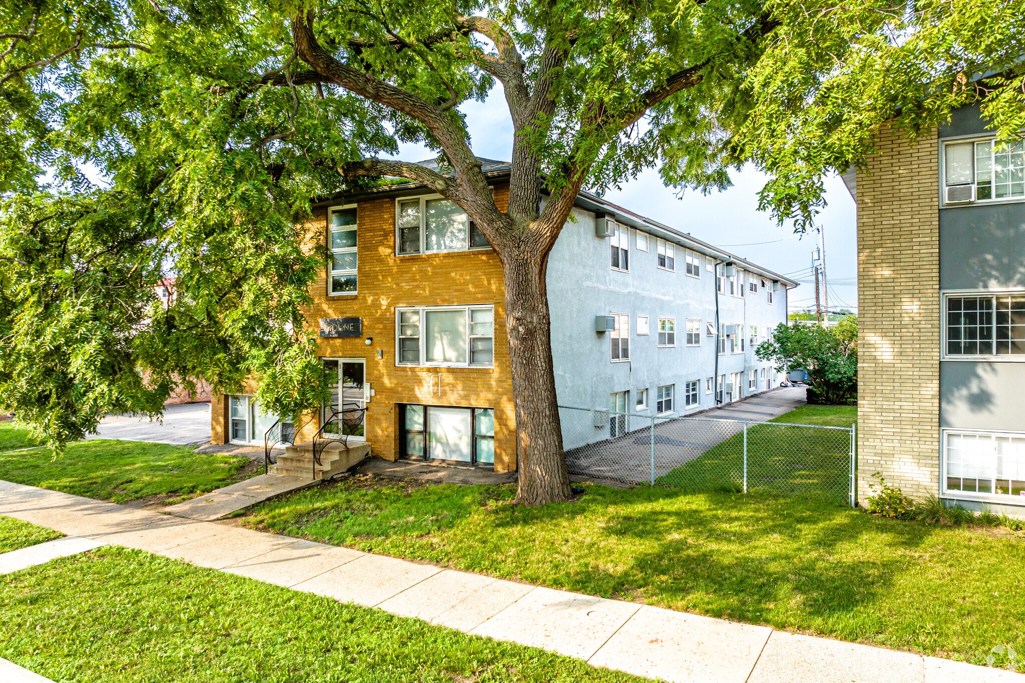 3146 Minnehaha Ave, Minneapolis, MN for sale Primary Photo- Image 1 of 36