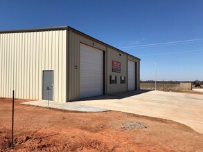 7700 B Nugget, Edmond, OK for lease Building Photo- Image 2 of 5