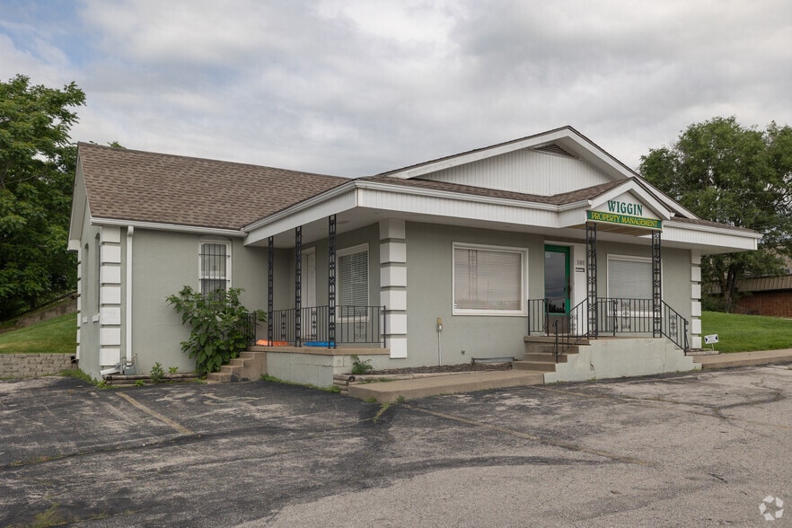 1101 N 7th St, Leavenworth, KS for lease - Building Photo - Image 2 of 2