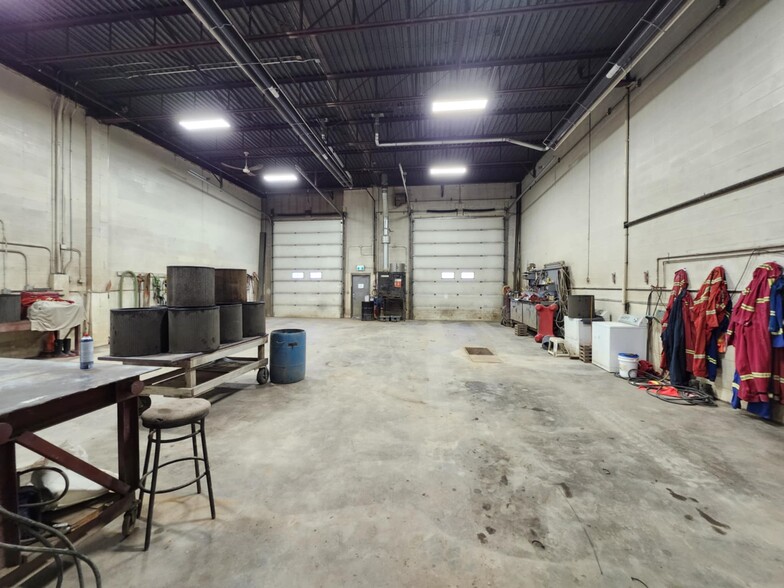 6107 46th St, Leduc, AB for lease - Building Photo - Image 3 of 5