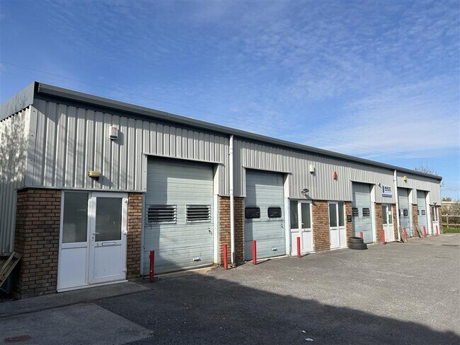 Plus de détails pour Gilston Rd, Saltash - Industriel à louer