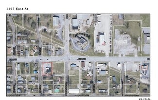 Plus de détails pour 1107 East St, Iola, KS - Commerce de détail à vendre