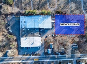 145 Union St, Holbrook, MA à louer Photo du bâtiment- Image 1 de 1