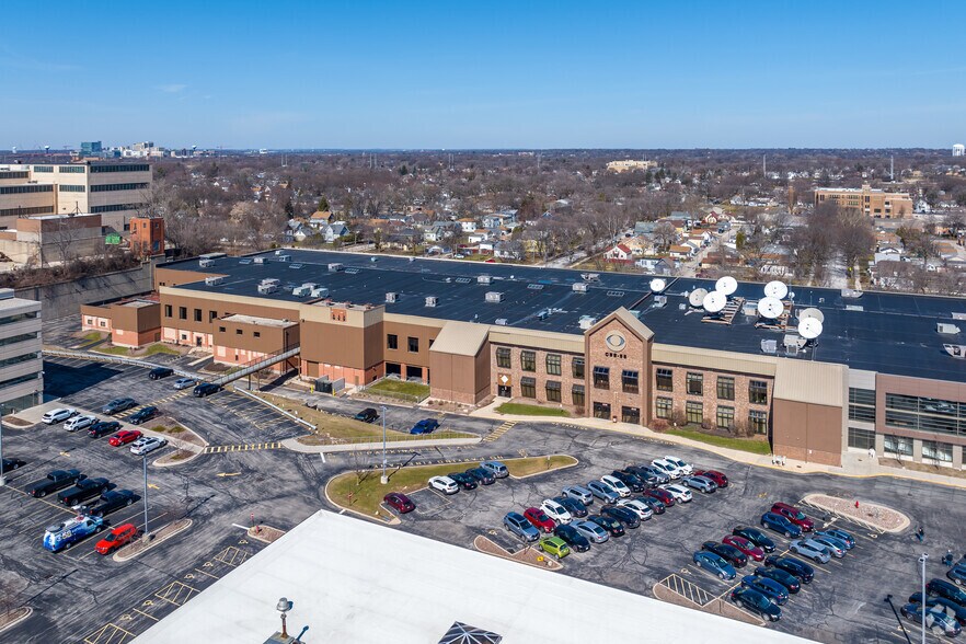 801 S 60th St, West Allis, WI for lease - Aerial - Image 1 of 7