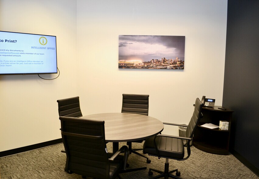 4610 S Ulster St, Denver, CO à louer - Photo du bâtiment - Image 3 de 13