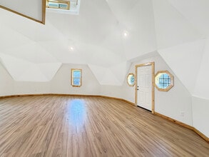 2602 30th St, Tuscaloosa, AL for lease Interior Photo- Image 2 of 5