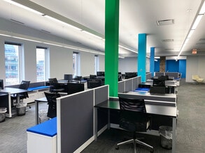 101 W Grand Ave, Chicago, IL for lease Interior Photo- Image 1 of 6