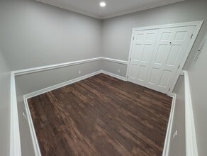 6512 Six Forks Rd, Raleigh, NC for lease Interior Photo- Image 2 of 3