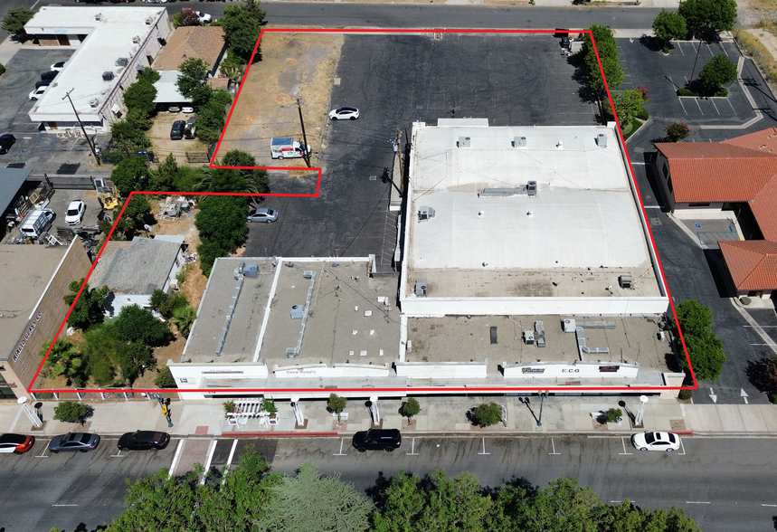 211-231 S Riverside Ave, Rialto, CA for sale - Building Photo - Image 1 of 24