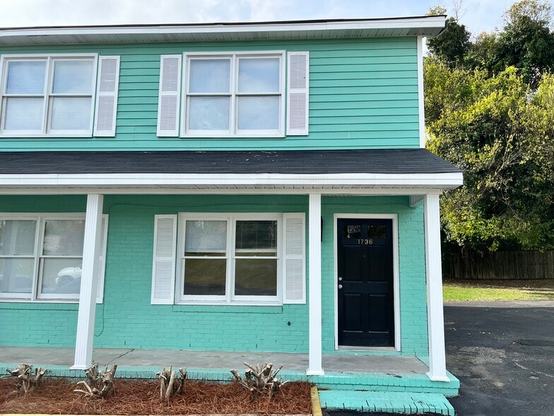 1738 12th St, Cayce, SC à vendre - Photo du bâtiment - Image 2 de 17