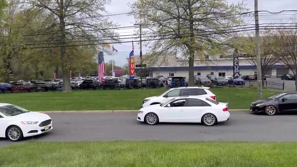 1251 US 22, Bridgewater, NJ à louer - Vidéo sur l’inscription commerciale - Image 2 de 37