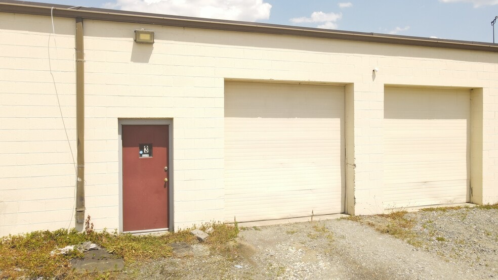 9410 Northeast Dr, Fredericksburg, VA for lease - Building Photo - Image 2 of 6